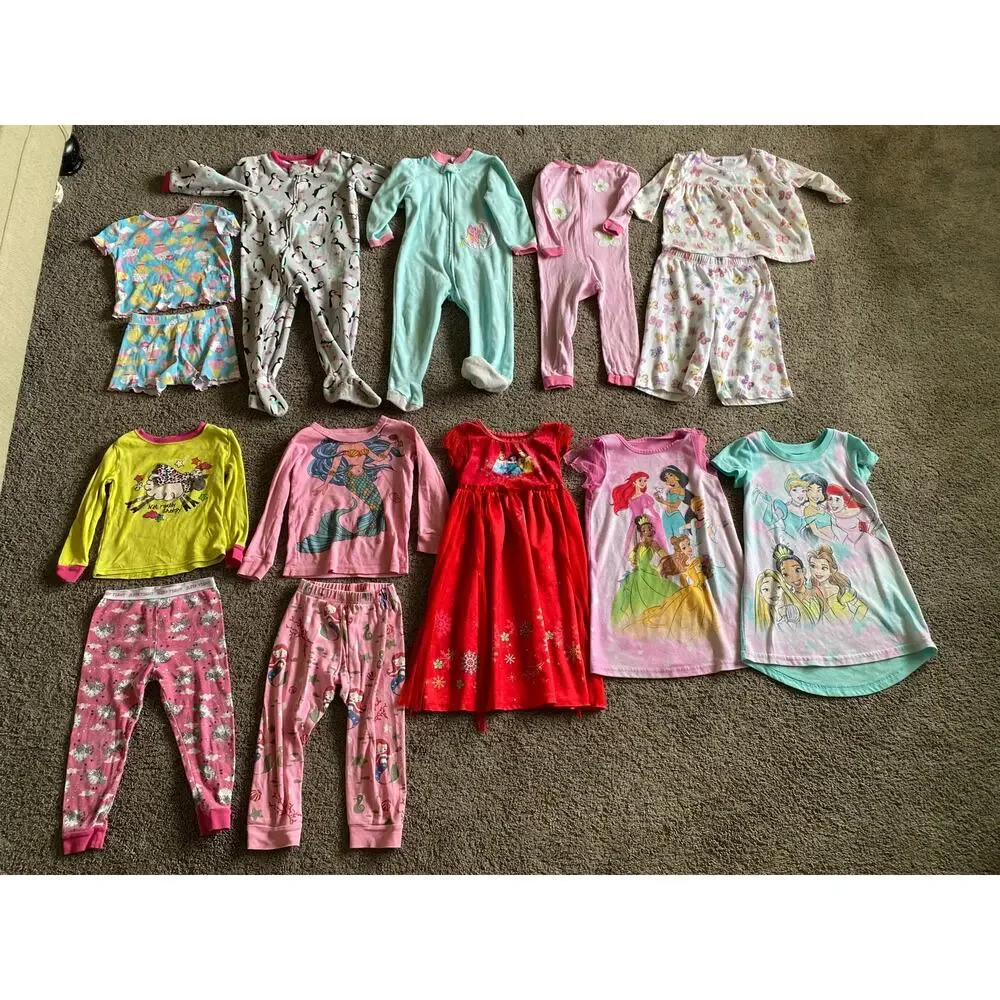 Bundle of 14 Girls Pajamas/Sleepers/Nightgowns- Size 18m-5t - Picture 3 of 16